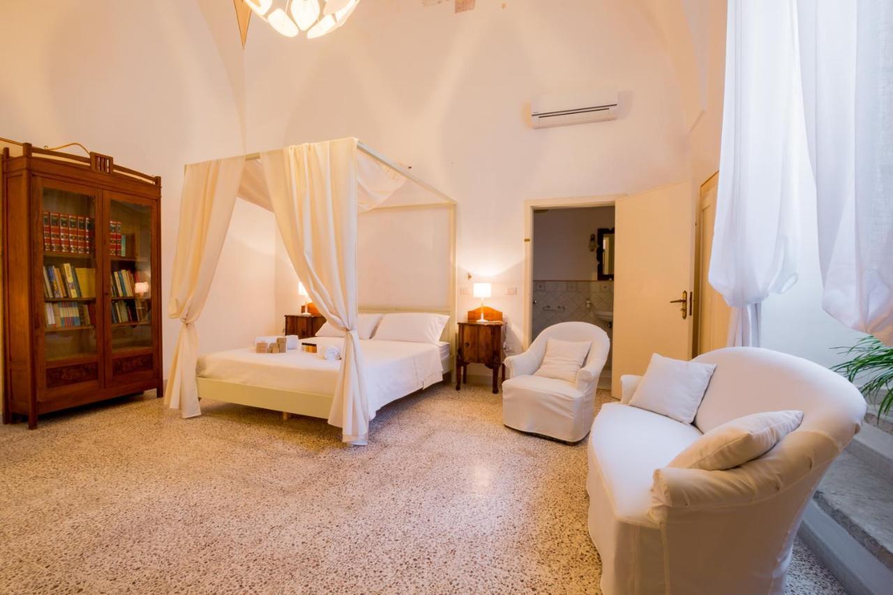 Palazzo Ashian Bed & Breakfast Акуарика дел Капо Екстериор снимка
