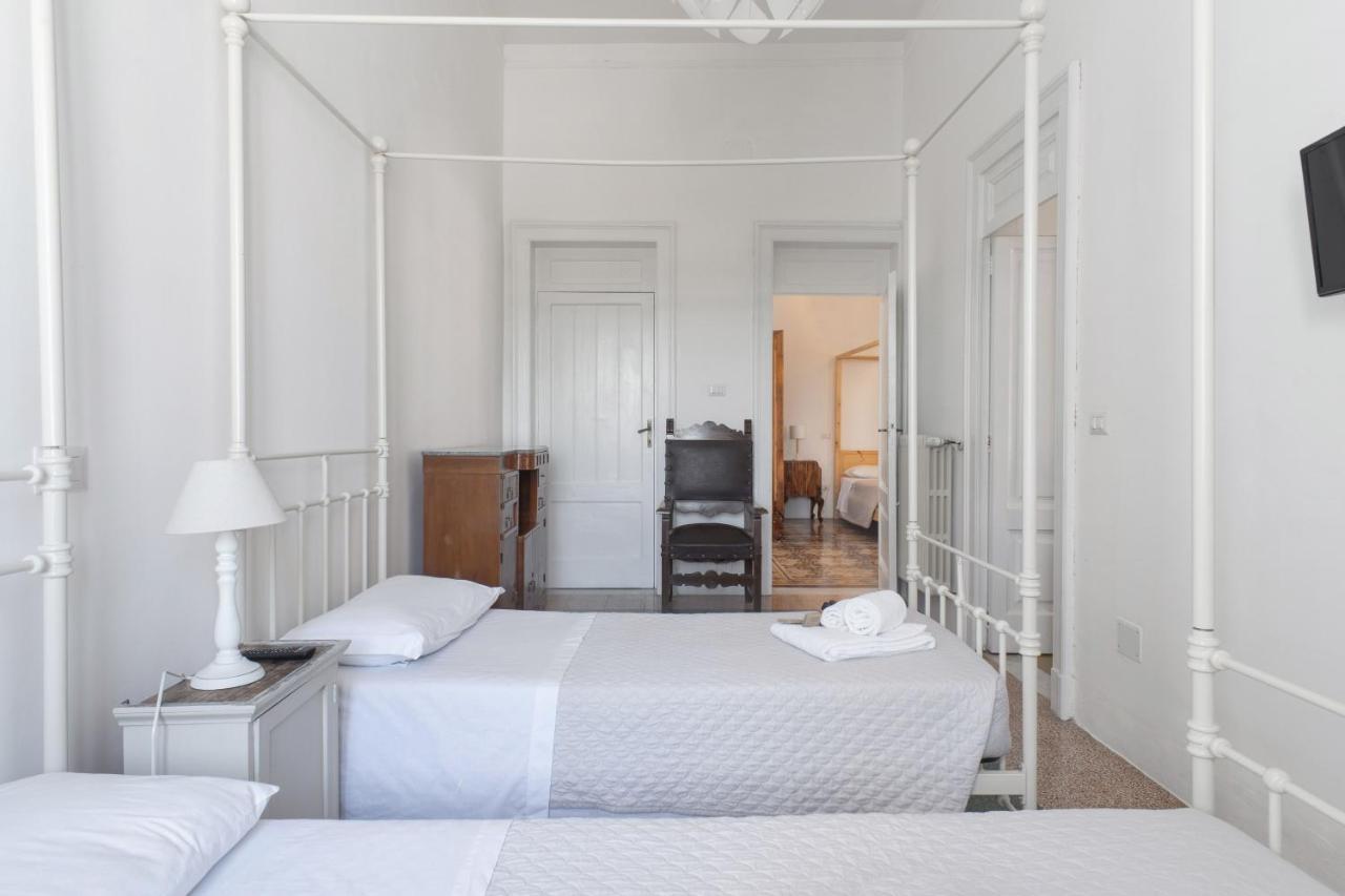 Palazzo Ashian Bed & Breakfast Акуарика дел Капо Екстериор снимка