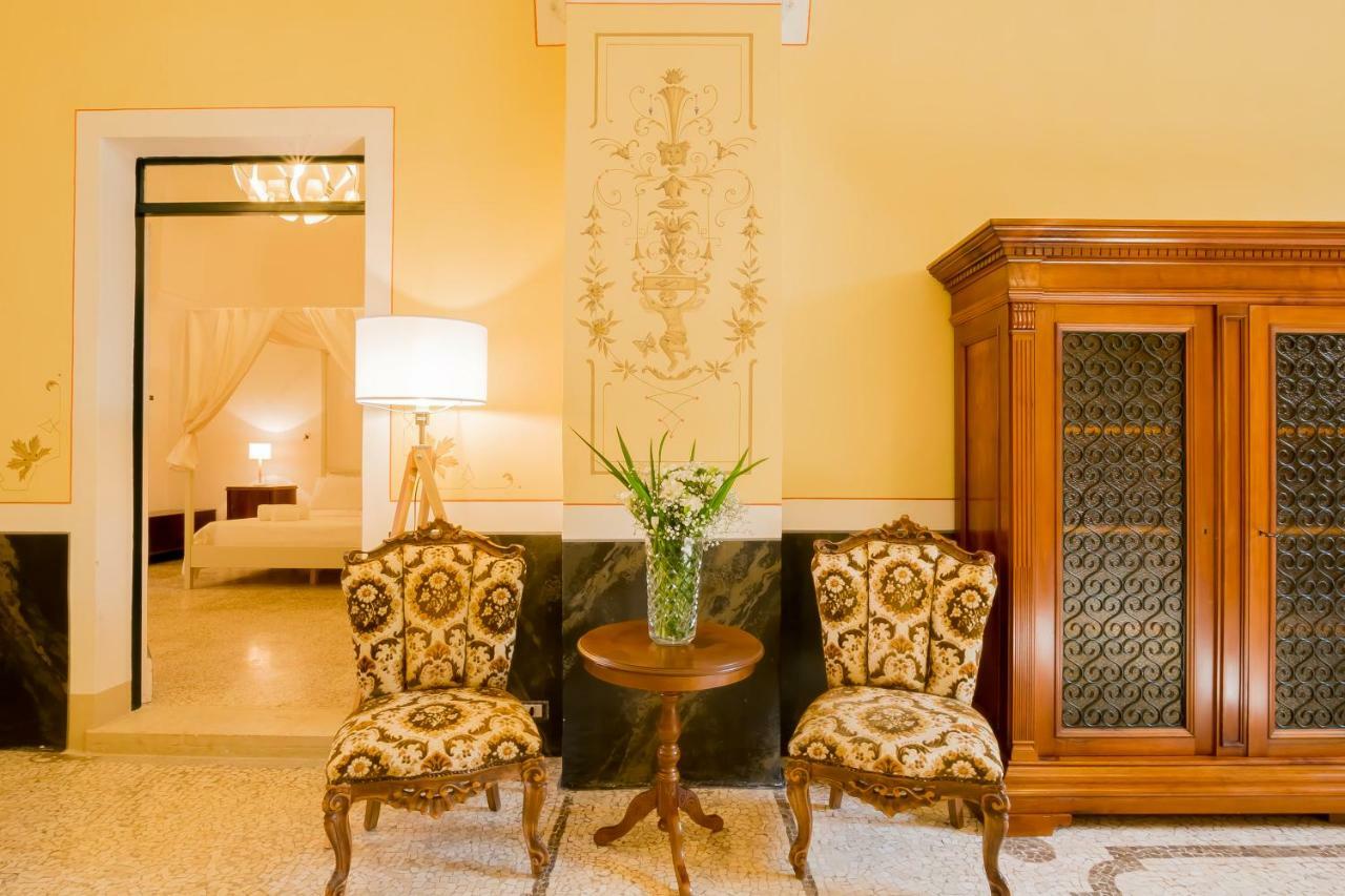 Palazzo Ashian Bed & Breakfast Акуарика дел Капо Екстериор снимка