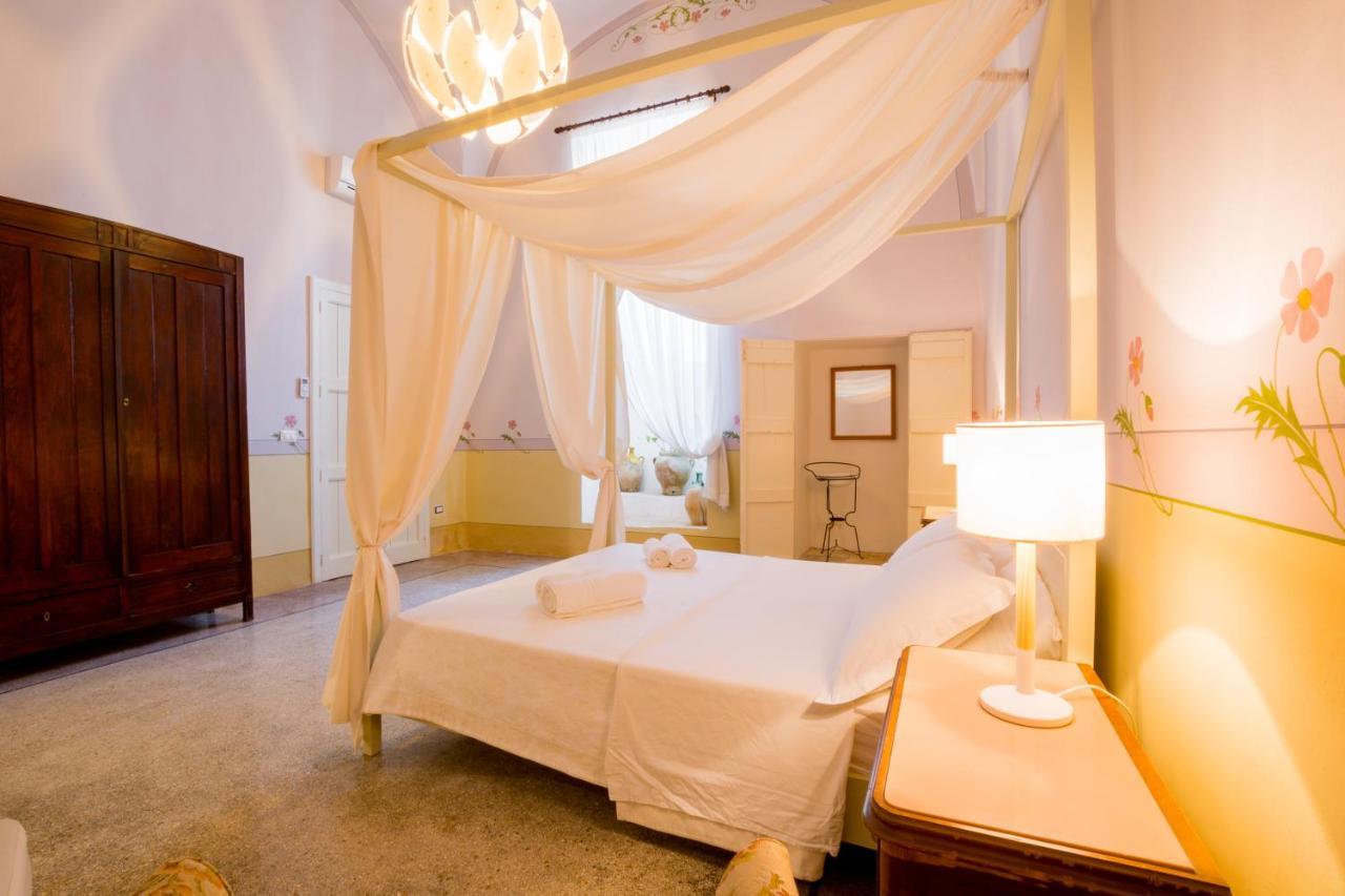 Palazzo Ashian Bed & Breakfast Акуарика дел Капо Екстериор снимка