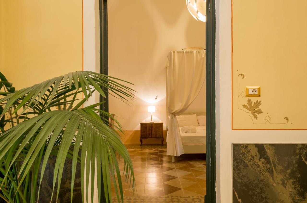 Palazzo Ashian Bed & Breakfast Акуарика дел Капо Екстериор снимка